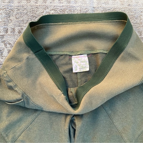 Women's Free People Pants Green Solid Bloomers Pocket S Wide Baggy Casual Chic - Picture 3 of 10